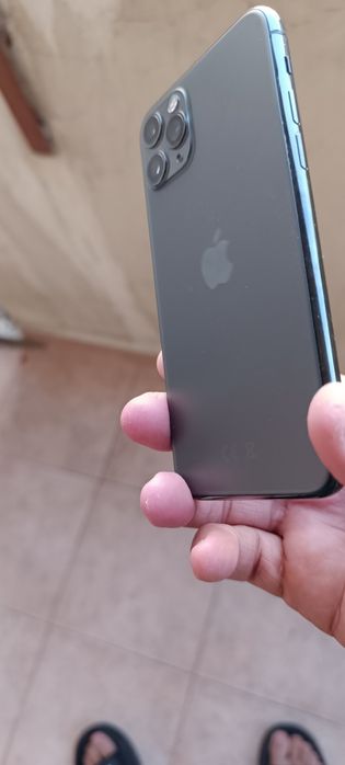 iPhone 11 Pro -перфектен