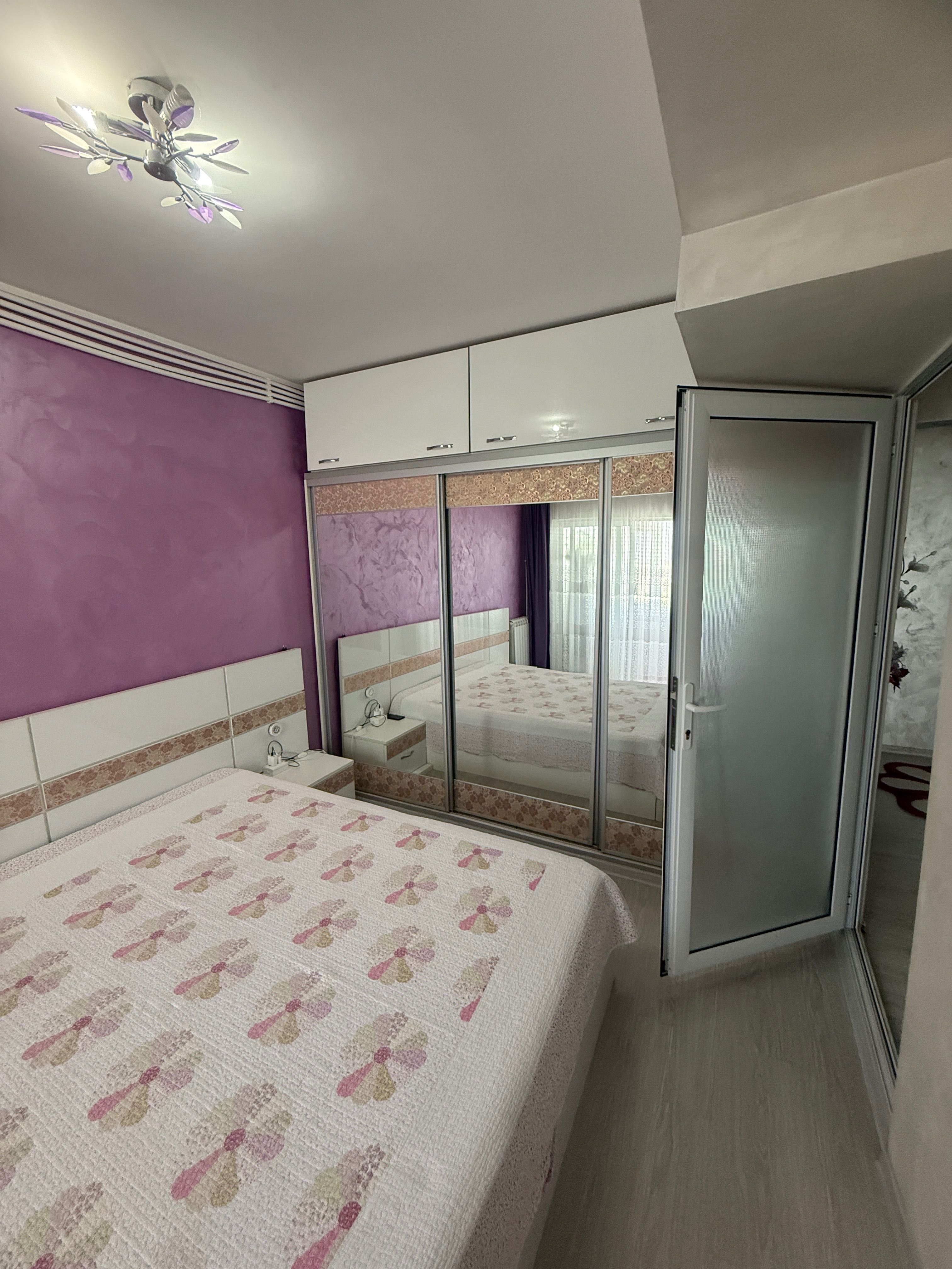 Apartament 2 camere decomandat, Micro 13