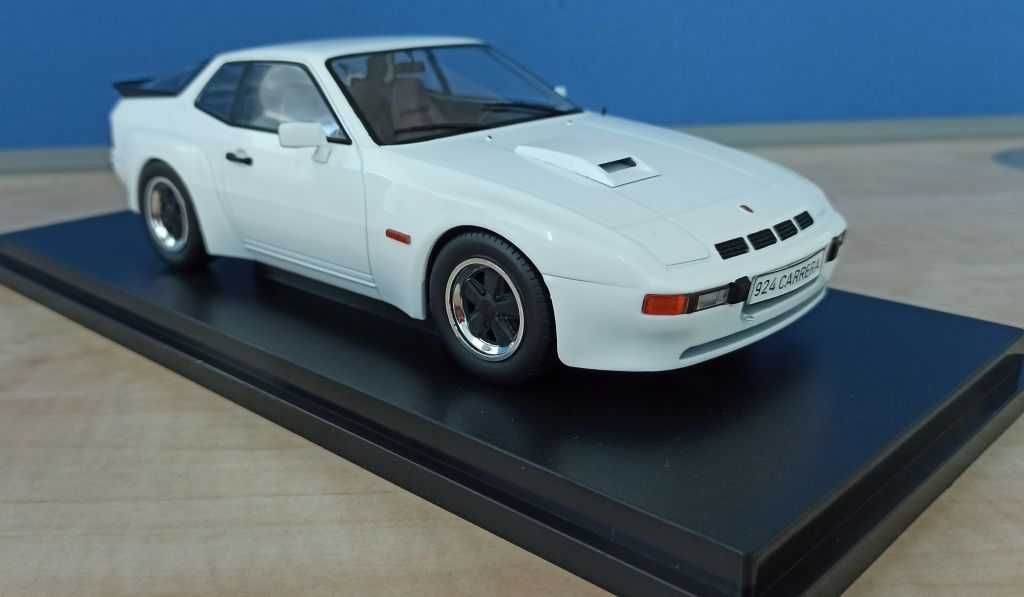 Macheta Porsche 924 Carrera 1981 alb - MCG 1/18