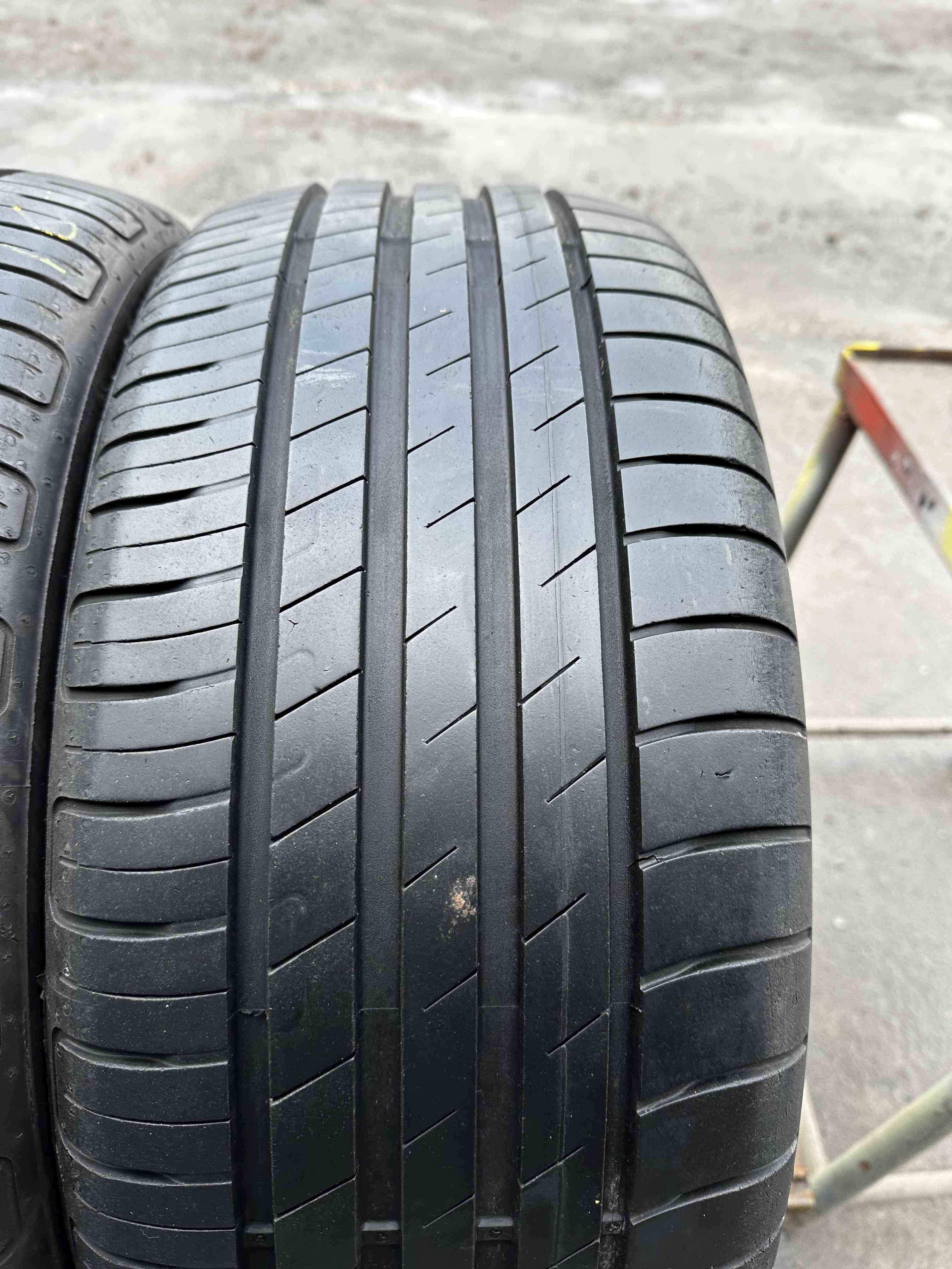 SET 2 Anvelope Vara 215/50 R17 GOODYEAR Efficient Grip performance 91W