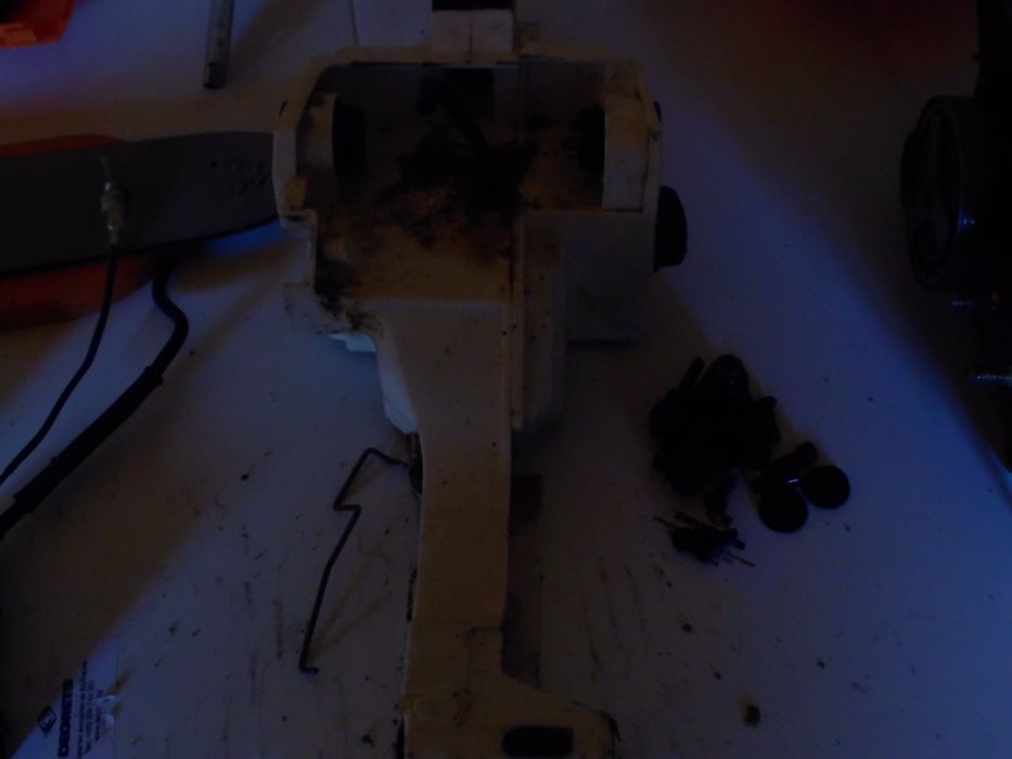 Китайска моторна резачка Stihl на часи