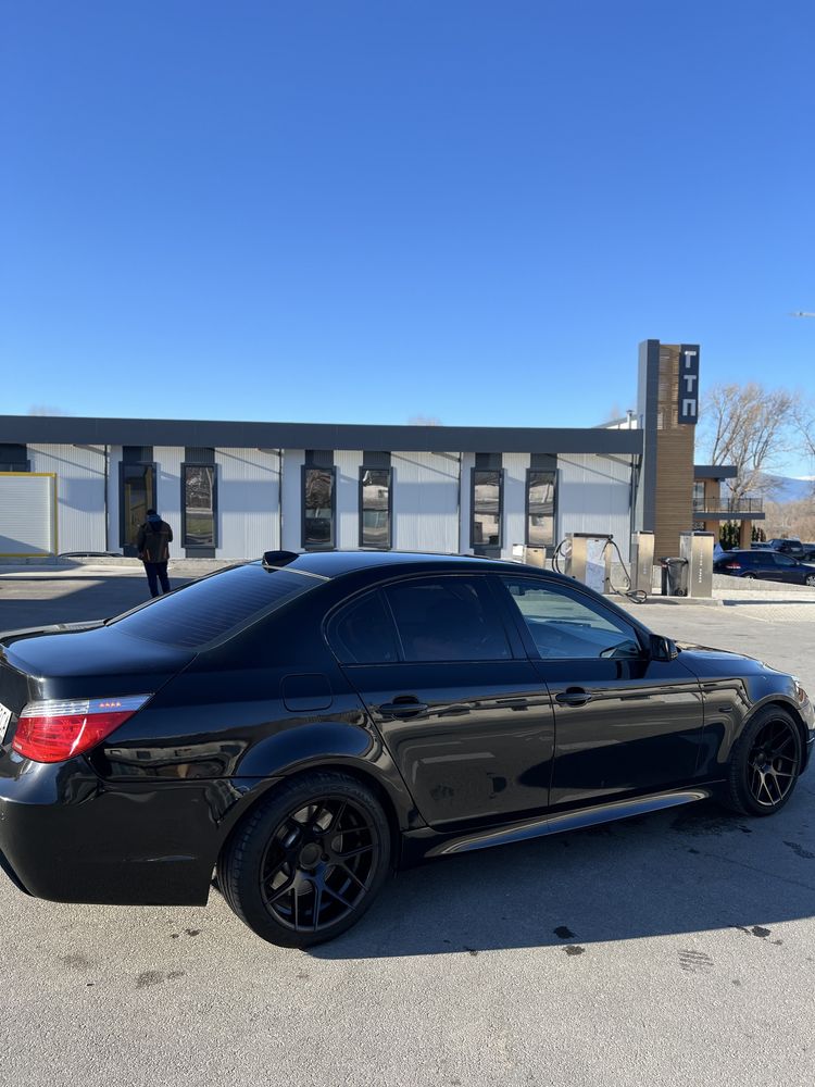 2007 BMW E60 530i 272hp RWD FACELIFT