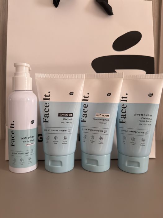 Подарочный набор LIFE FACE IT . Израиль