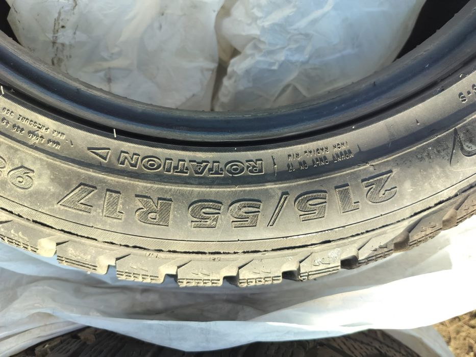 Продам зимние шины