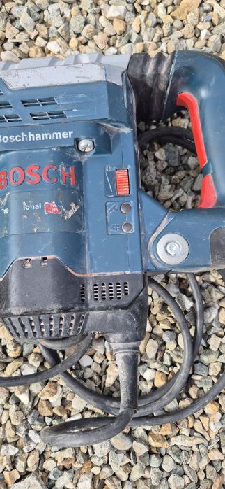 Picamer/ciocan demolator Bosch GSH 5 CE