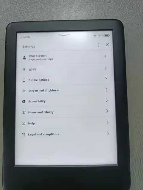 Kindle Paperwhite - Generatia 10 - 8GB