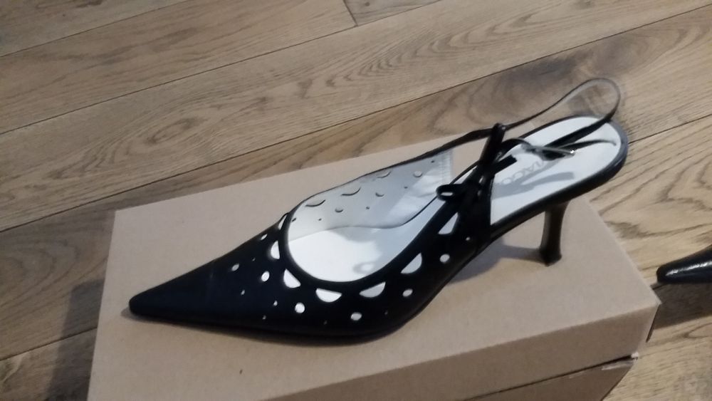 Италиански, VIAGGI, 39 номер - за бал и повод