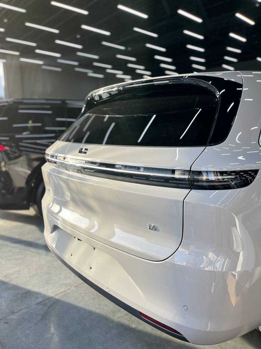 LI L6 (Л6) Ultra сотилади