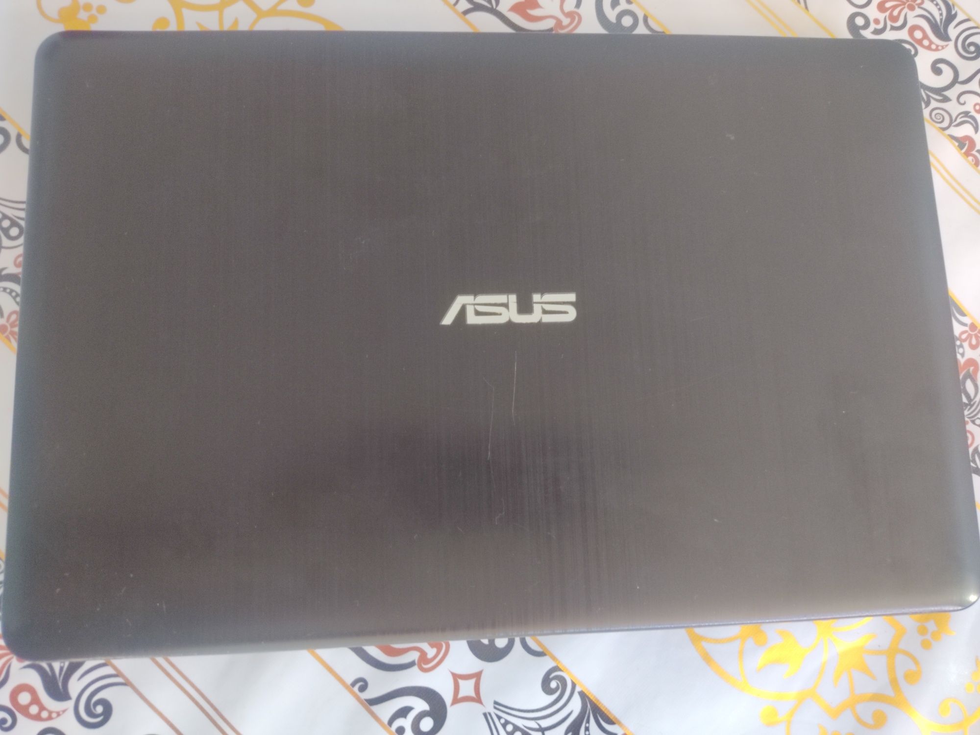 Asus vivobook max