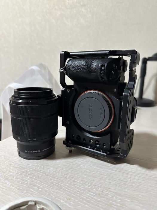 Sony a7iii с кит объективом 28-70mm +клетка