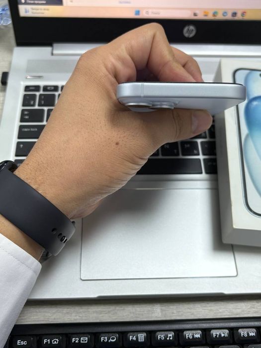 iPhone 15 blue mentol 100%