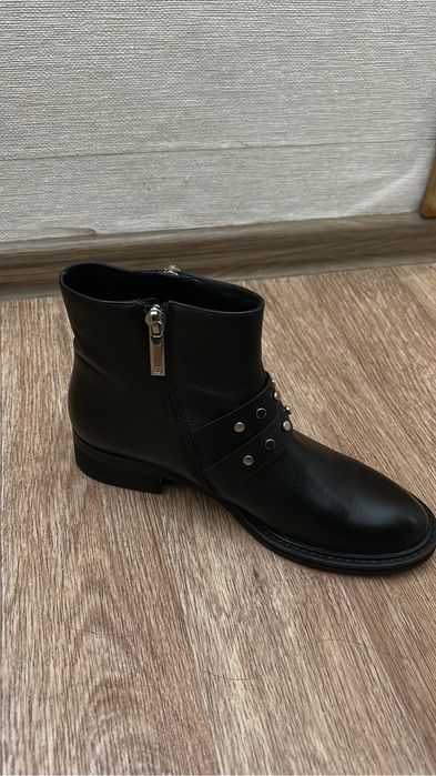 Продам ботинки кожаные. В отличном состоянии