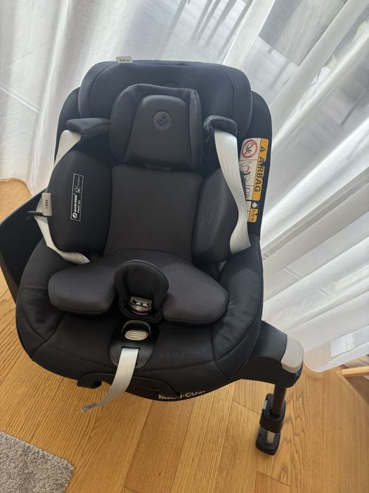 Maxi Cosi Pearl 360 с isofix 0+