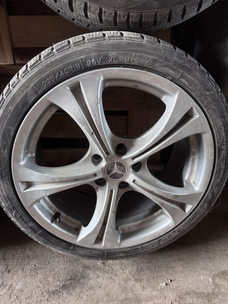 Джанти с гуми за мерцедес 235/40/18