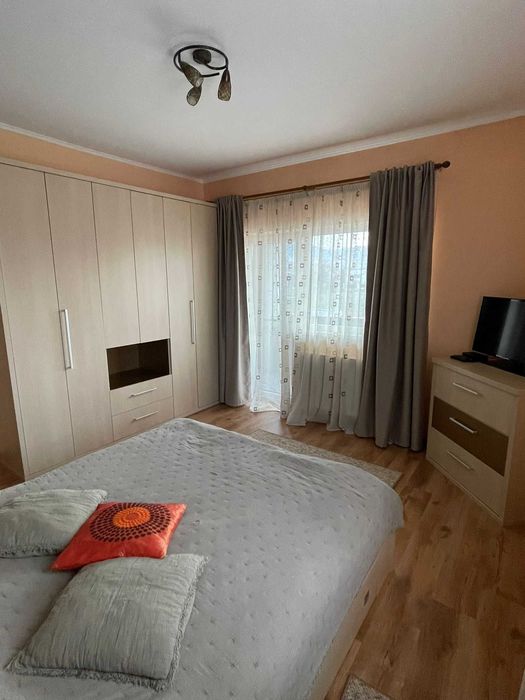 PF închiriez apartament 2 camere str. Someșului, Florești