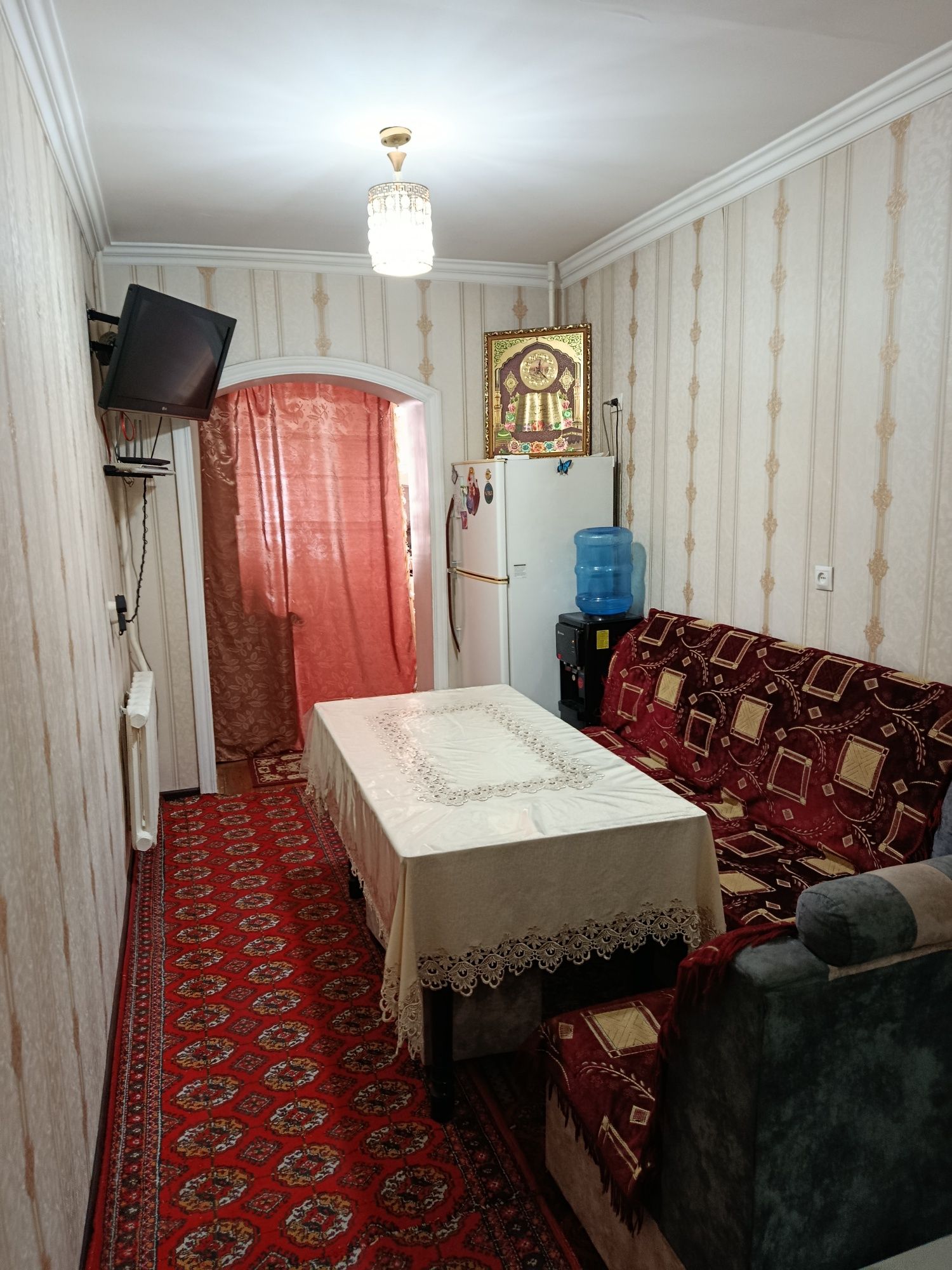 Продается срочно квартиру Банкриские дом 2 комнатная сделано 3 комнатн