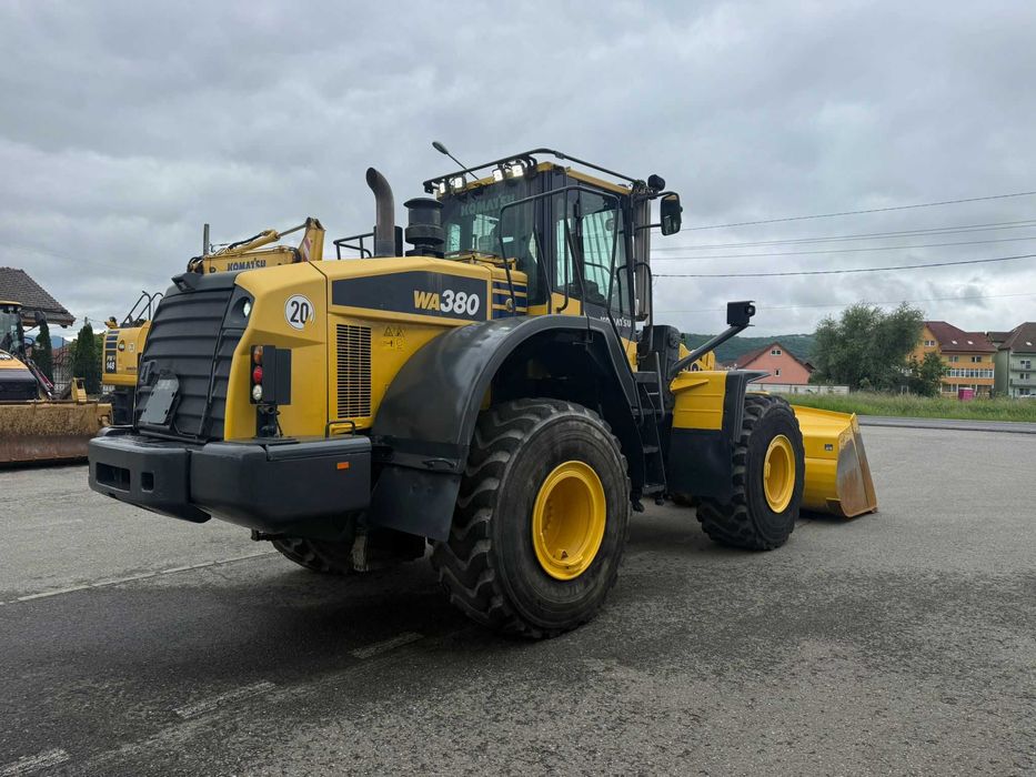 Vola Incarcator Frontal Komatsu WA380-7, 2017, 7.491 ore