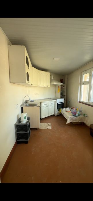 Киров . Олмазор. Кўча. 2. Сотих. 4. Хона. Ўрта. Ремонт..К