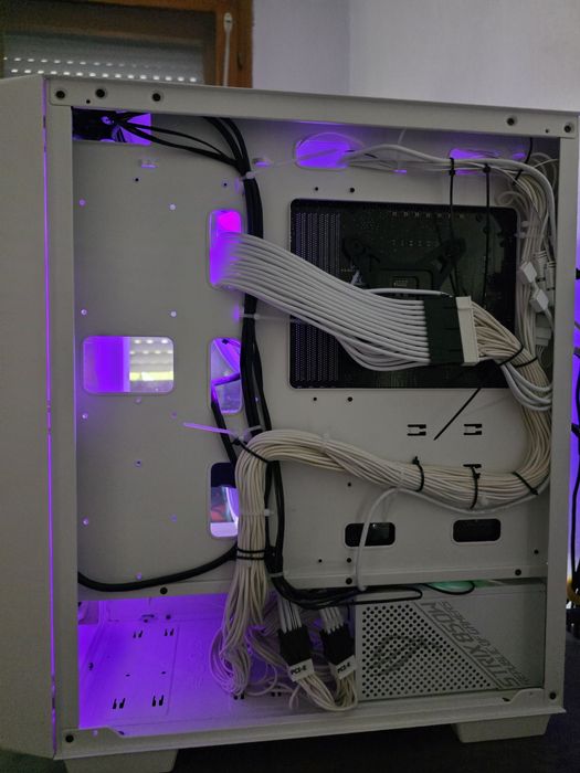 Геймърска конфигурация/i9 14900kf/Водно/64gb/z790/850w