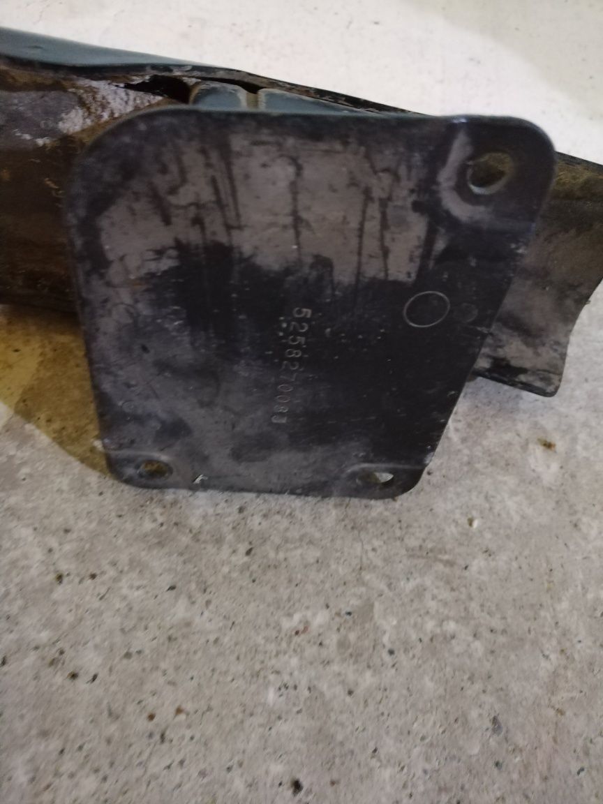 Bara transversală spate Skoda Octavia 1