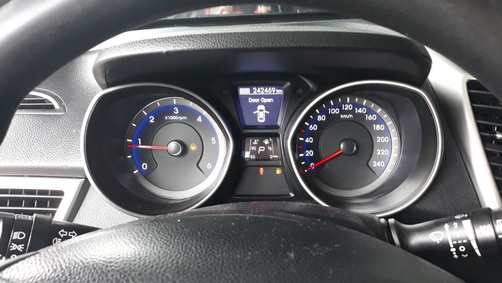 Hyundai i30 1.6CRDI - 2013г.