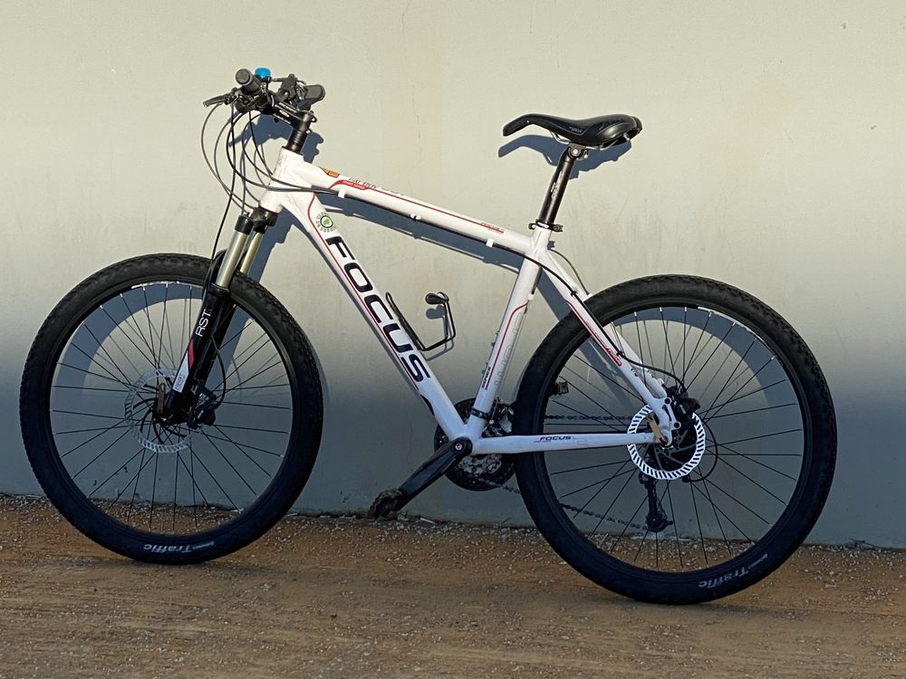 Bicicleta FOCUS mtb