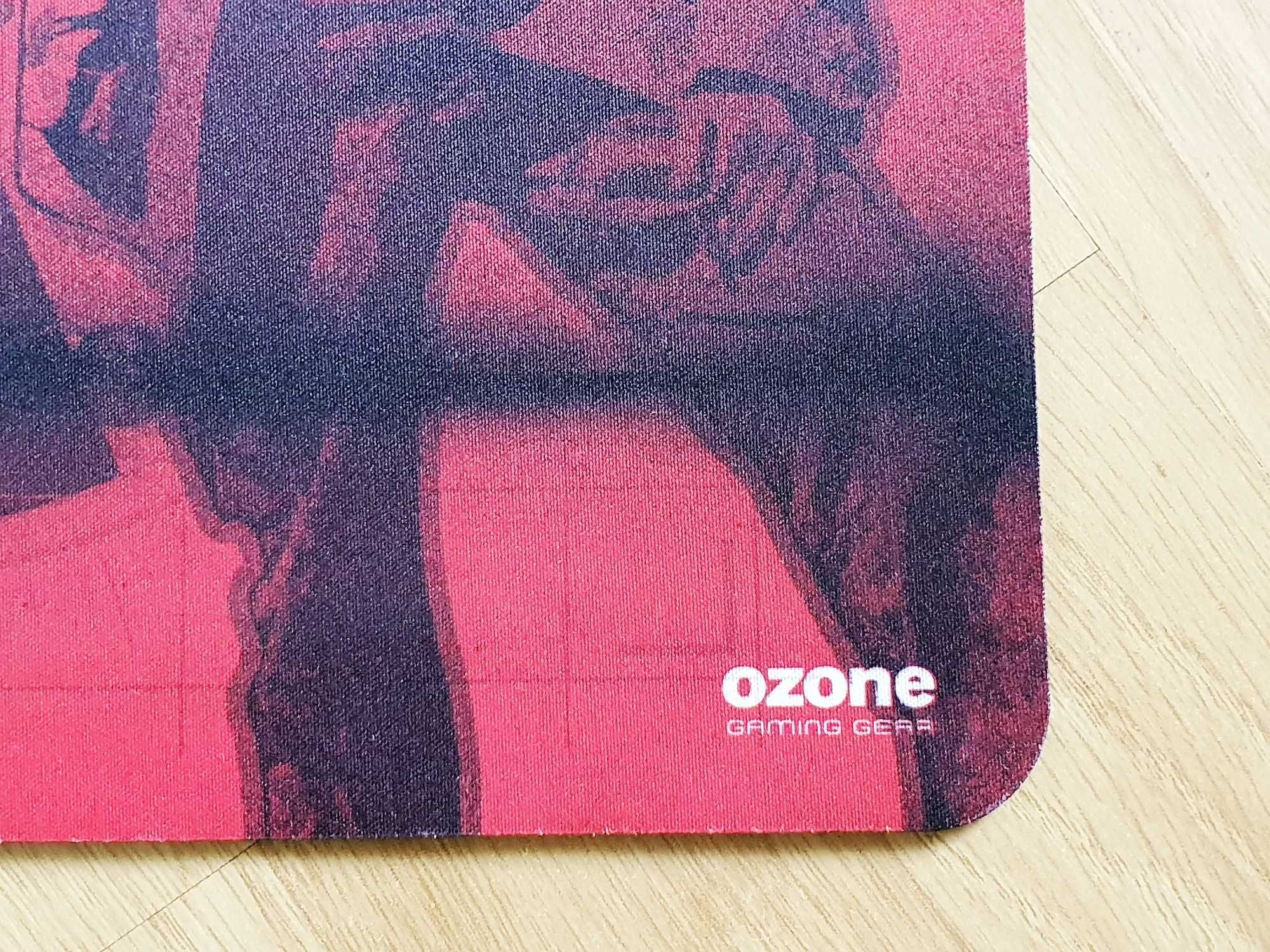 Mousepad Ozone -- Shooter, Roșu -- 26 x 31 Cm