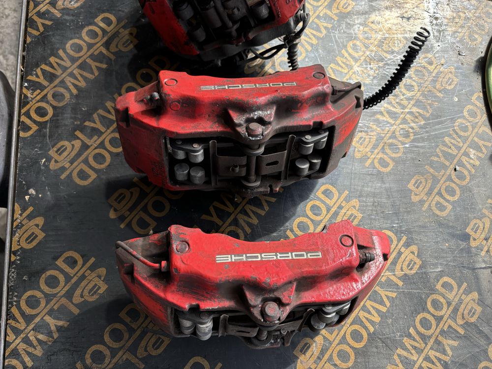 Porsche Cayenne Audi Q7 Vw Touareg спирачни апарати brembo 17Z