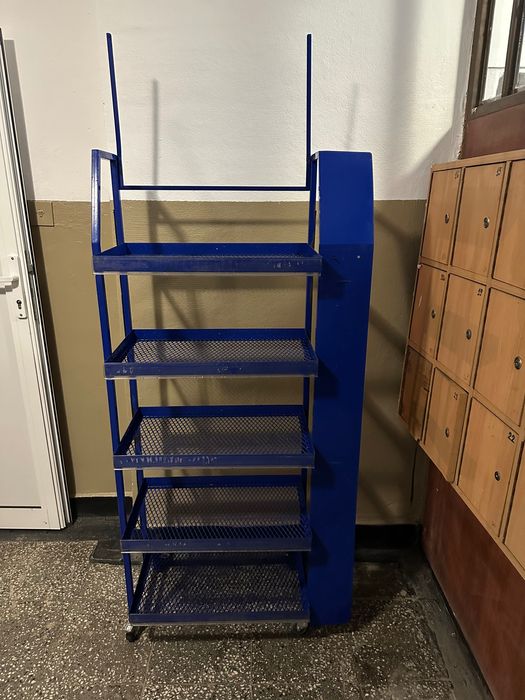 Метален стелаж с 5 кошници