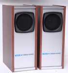 Boxe Akai SW-35(2x15W).