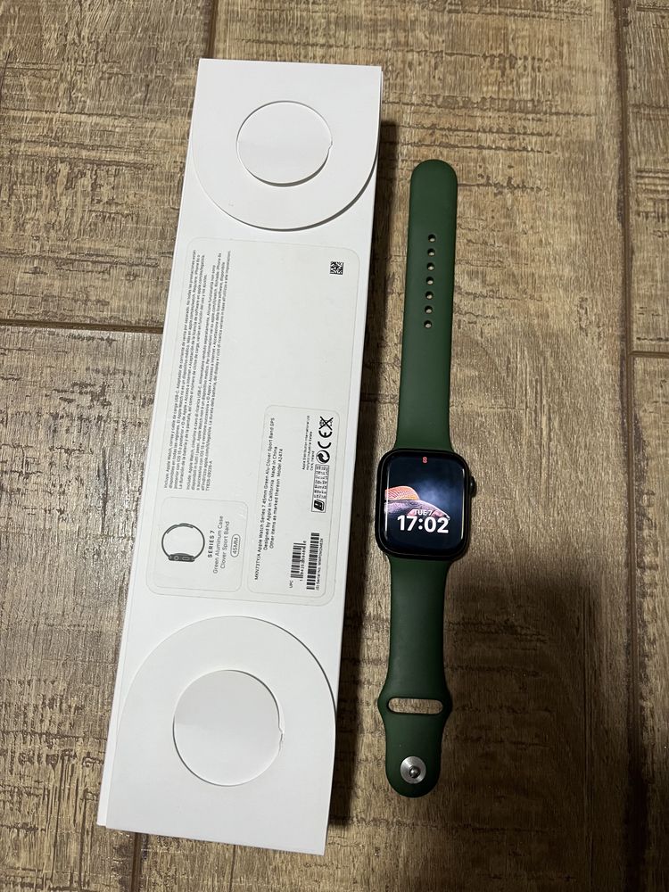 Apple watch 7 green 45 mm