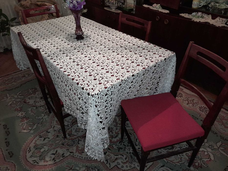 masa extensibila cu scaune