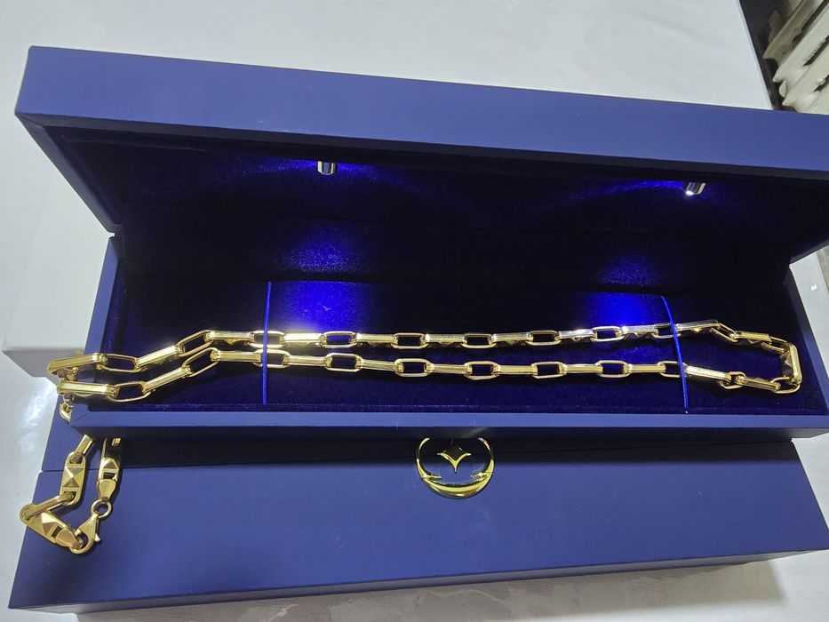 Продаётся мужской трос  18К