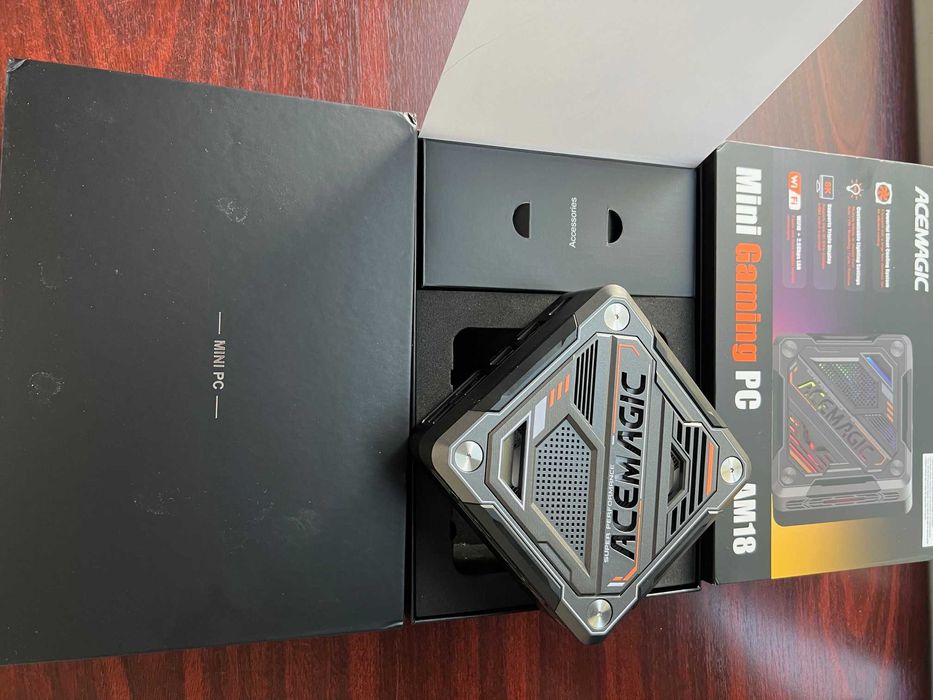 ACEMAGIC AM18, Ryzen 7 8845HS, 780M, 32 GB DDR5 5600 MHz, SSD 1TB, 4K