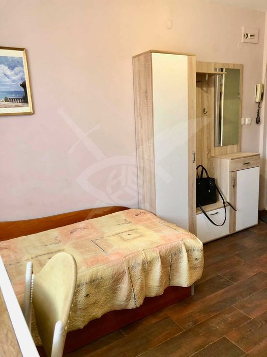 Дава се под наем Двустаен апартамент в Варна, Гръцка махала - 45 кв.м за 325 € - Снимка #2