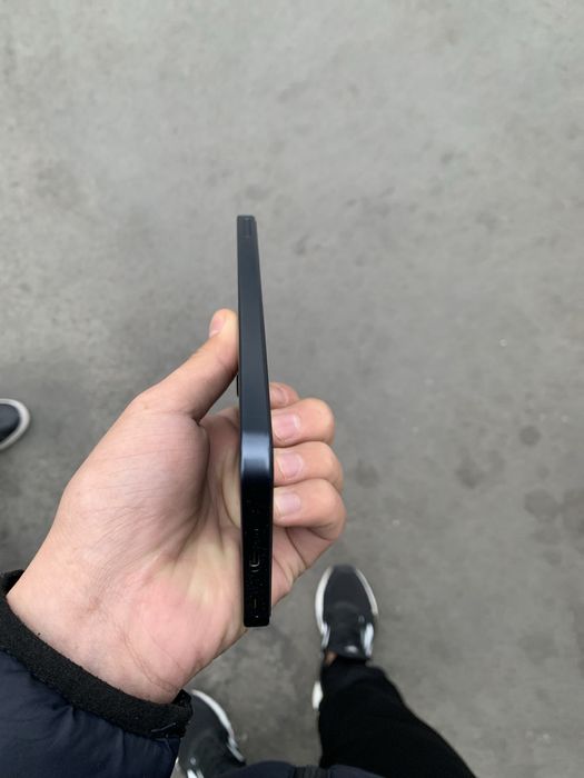 Samsung A16 128gb rangi qora jhdbsvsvsbsjsbsvsvxhsjshsvxhzhhsbsbzjshdj