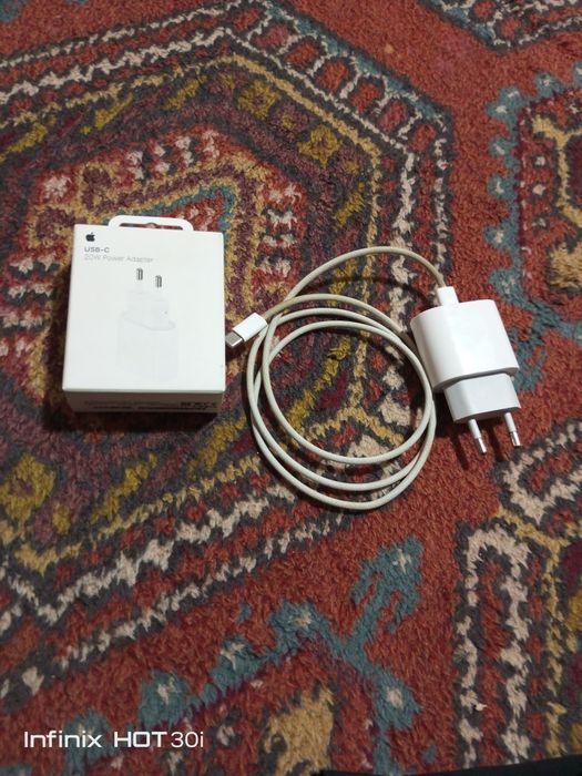 Iphone zaryadchik orginal