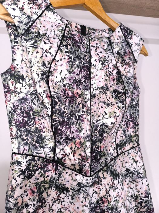 Къса разкроена рокля Orsay