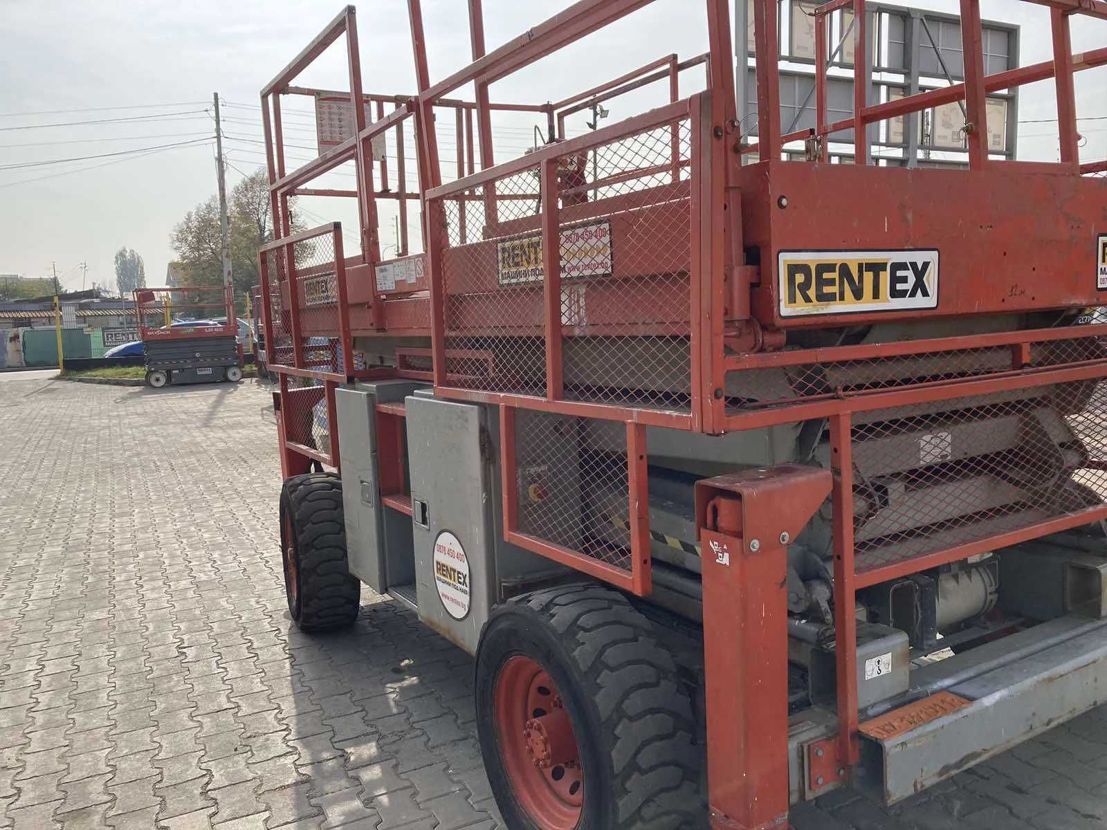 Автовишка Ножична Skyjack SJ8831 12м