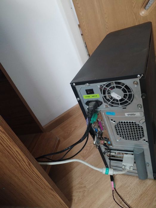 Calculator desktop tastatura mouse și monitor 21,5 inci hd