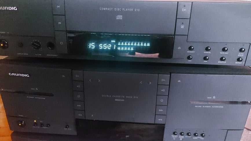 Grundig 210 - amplituner, dublu casetofon deck și cd-player