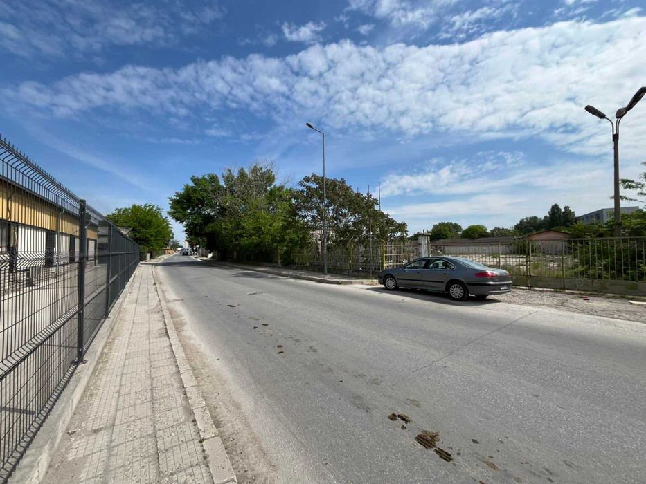 Дава се под наем Парцел в Пловдив, Индустриална зона - Север - 2002 кв.м за 1224 € - Снимка #7