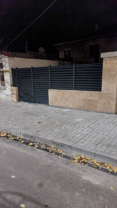 Метална ограда модел щора