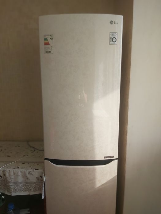 Продам холодильник LG в отличном состоянии