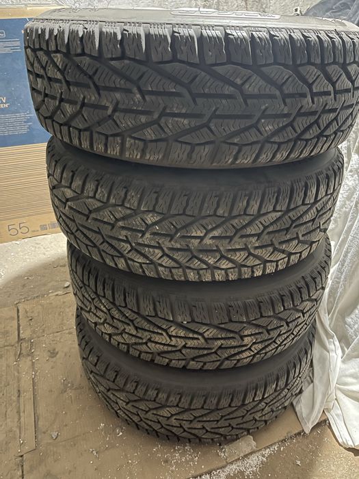 Set 4 Jante Roti tabla 195 65 15 R15 renault megane 2 anvelope iarna