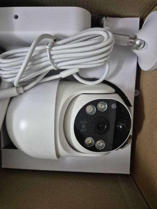 Cameră de supraveghere solară JideTech, exterior