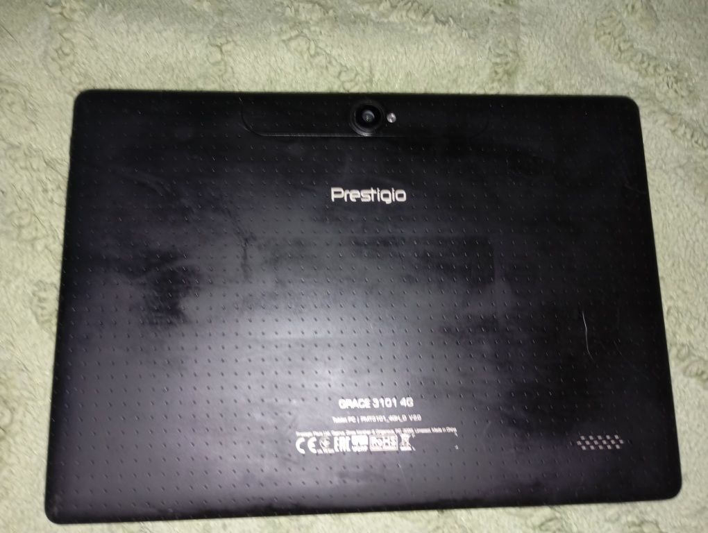 Планшет prestiqio