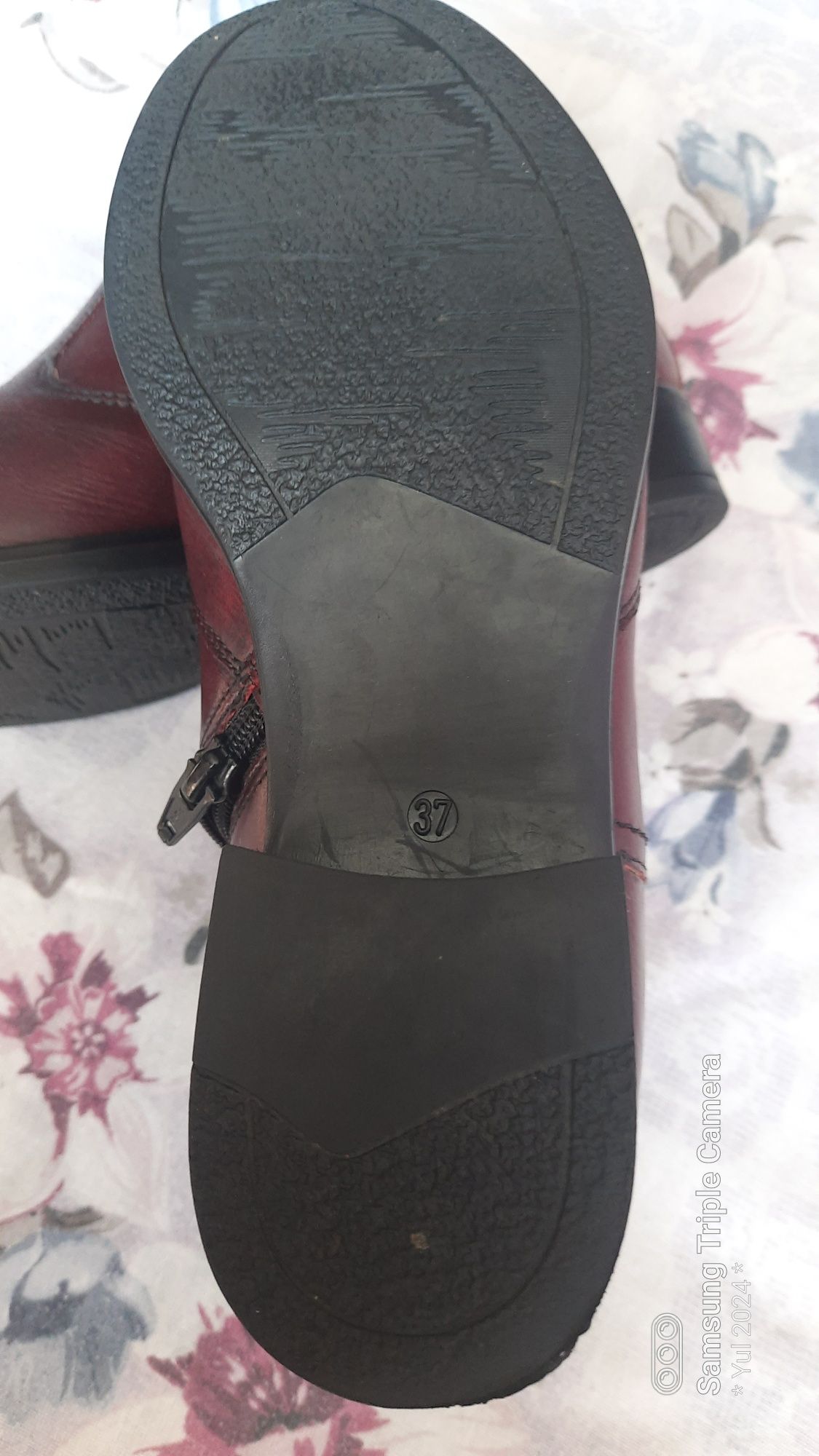 Ghete damă piele măsură 37