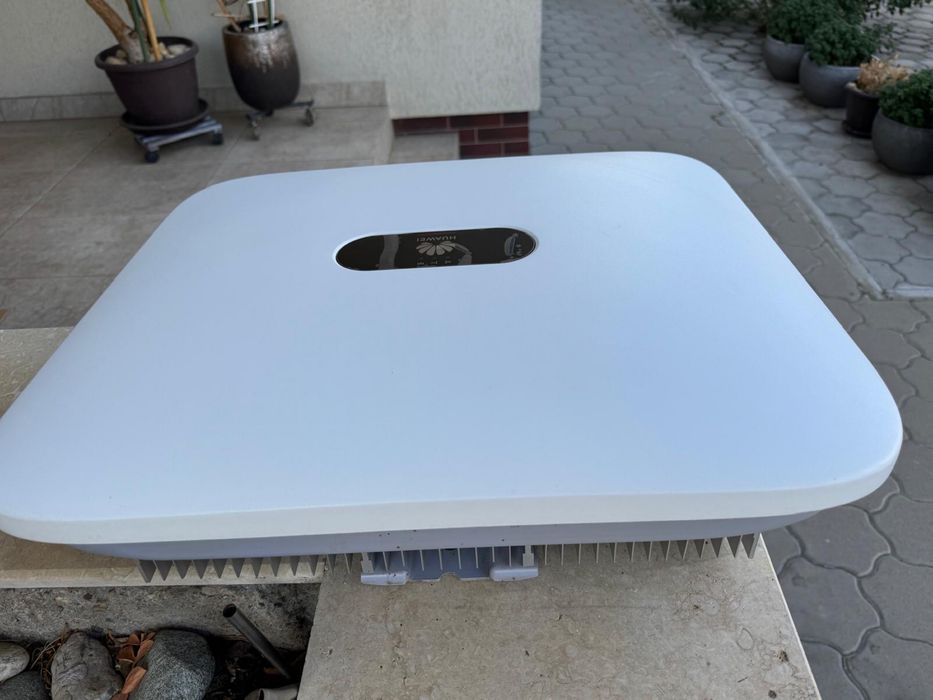 Invertor Huawei Trifazic 6kw sun2000-6ktl-m1 + gatantie pana in 2032
