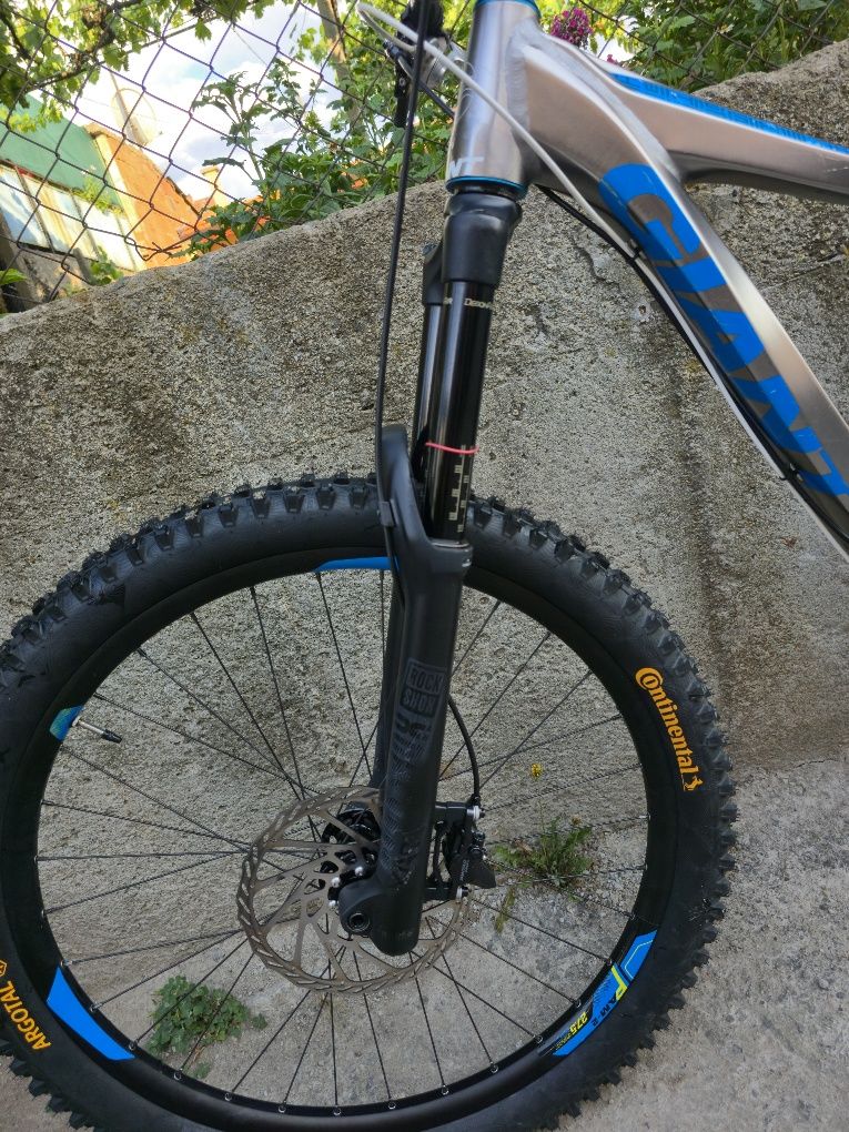 Giant Faith 27.5/26 Mullet Enduro, Rockshox Yari RC,. DEORE Обслужен